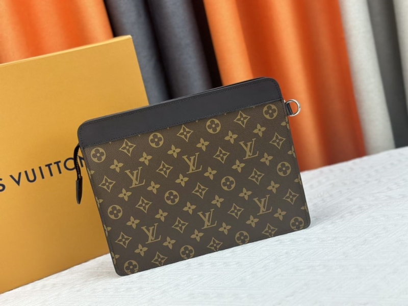 LV Clutch Bags